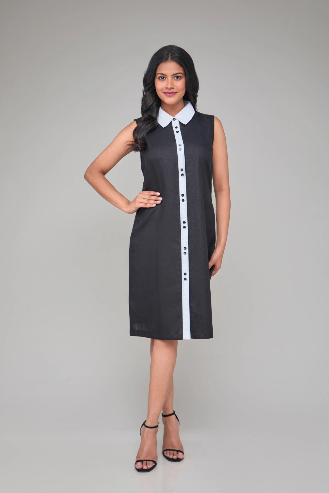 Hemp Sleeveless Contrast Collar Shift Dress